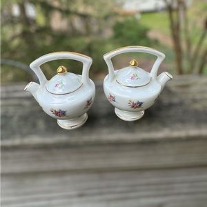 Vintage Made in Occupied Japan Salt and Pepper Shakers
